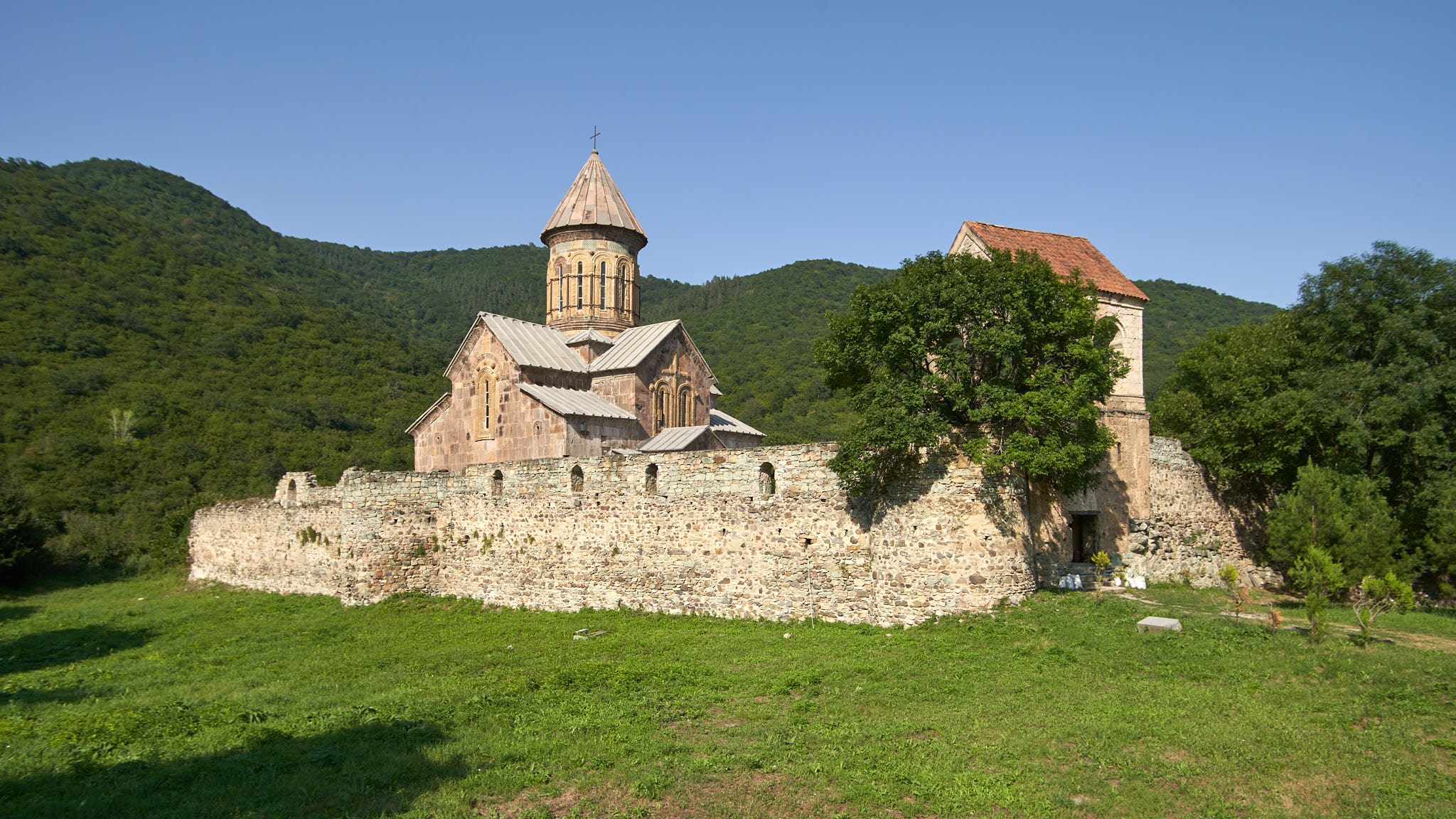 Pitareti BY Kesanolandtours